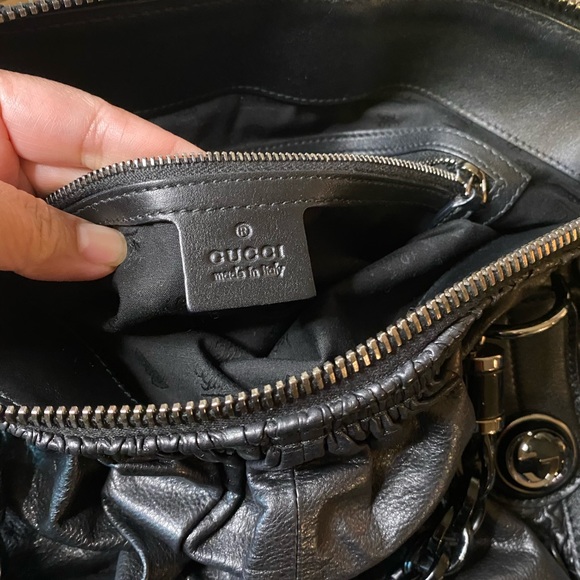 🔥Authentic Gucci Galaxy 2 way bag🔥 - Picture 8 of 10